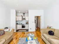 Недвижимость Finborough Road: 7