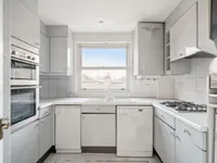 Недвижимость Hortensia Road: 7