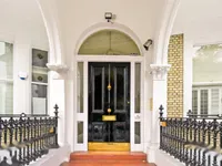 Недвижимость Redcliffe Square: 8