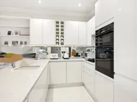 Недвижимость Redcliffe Square: 14