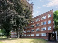 Недвижимость Upper Richmond Road: 1