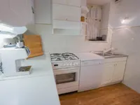 Недвижимость Квартира, 3 комнаты, Старый рынок: 10