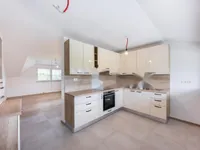 Недвижимость Квартира, 3-комнатная Снеберье: 2