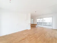 Недвижимость 4-комнатная квартира Жежица: 12