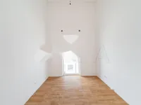 Недвижимость 4-комнатная квартира Жежица: 13