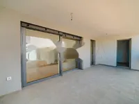 Недвижимость 4-комнатная квартира Жежица: 19