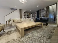 Недвижимость Квартира, более 5 комнат, Центр: 4