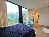 Недвижимость Квартира, более 5 комнат, Центр: 7