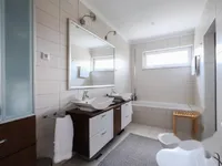 Недвижимость Трехкомнатная квартира Брод: 10