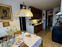 Недвижимость Квартира, 4-комн. Новая Любляна Бежиград: 4