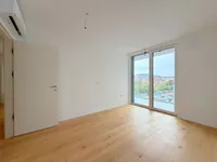 Недвижимость Трехкомнатная квартира, Бежиград: 11