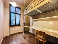 Недвижимость Квартира, 3 комнаты, Центр: 7