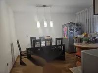 Недвижимость Трехкомнатная квартира Лубляна Шишка: 18