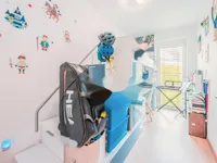 Недвижимость Четырехкомнатная квартира : 7