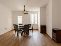 Недвижимость Квартира 5 комнат и более: 2