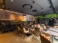 Недвижимость Коммерческое помещение в центре: 1