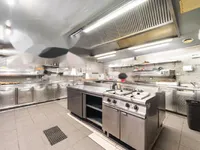 Недвижимость Коммерческое помещение в центре: 8