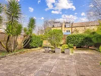 Недвижимость Oakley Street: 3