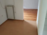 Недвижимость Двухкомнатная квартира в Изоле: 3