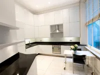 Недвижимость Redcliffe Square: 7