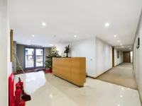 Недвижимость Eastfields Avenue: 2