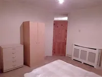 Недвижимость Isledon Road: 9