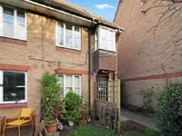 Недвижимость Bunning Way: 4