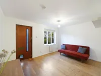 Недвижимость Bunning Way: 8