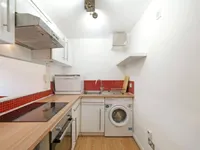 Недвижимость Bunning Way: 9