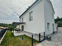 Недвижимость Дом-близнец Гриньян.: 23