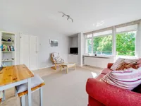 Недвижимость Fitzhugh Grove, Battersea: 1