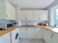 Недвижимость Fitzhugh Grove, Battersea: 2