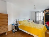 Недвижимость Temple Street: 1