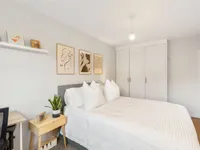 Недвижимость Gillespie Road: 1