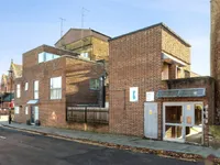 Недвижимость Gillespie Road: 6