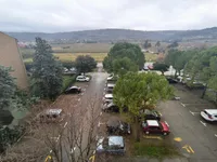 Недвижимость Двухкомнатная квартира в Изоле: 10