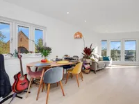 Недвижимость Nicoll Road: 4