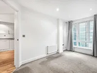 Недвижимость Scriven Street: 3