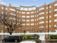 Недвижимость Barons Court Road: 11