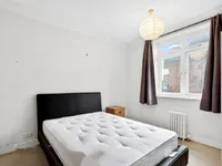 Недвижимость Upper Richmond Road: 13