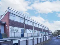 Недвижимость Comber Close, Gladstone Park: 4