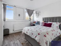 Недвижимость Comber Close, Gladstone Park: 8