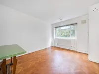 Недвижимость Lansdowne Way: 6