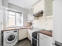 Недвижимость Lansdowne Way: 8