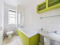 Недвижимость Lansdowne Way: 12