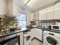 Недвижимость Myatt Road: 3