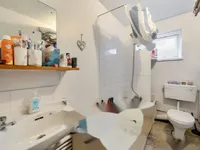 Недвижимость Myatt Road: 12