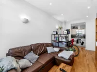 Недвижимость Lavender Hill: 8