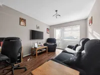 Недвижимость Market Place: 7