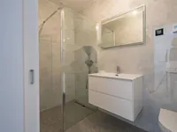 Недвижимость Четырёхкомнатная квартира : 9